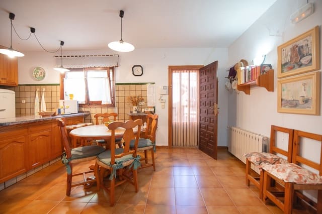 7 Zimmer Villa zu verkaufen in Benissa - 599.000 € (Ref: 8937953)