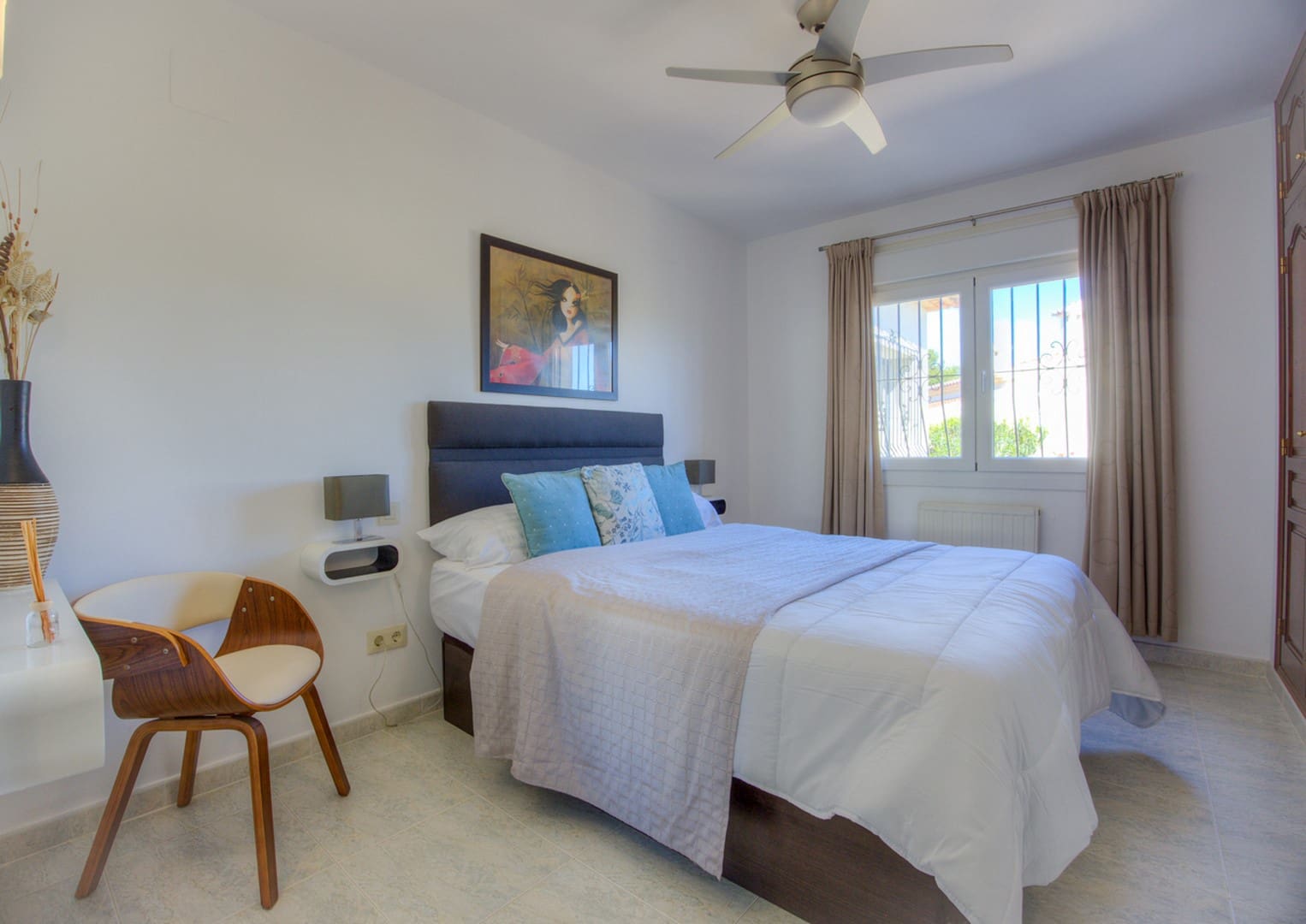 3 bedroom Villa for sale in Moraira with pool - € 1,100,000 (Ref: 8947595)