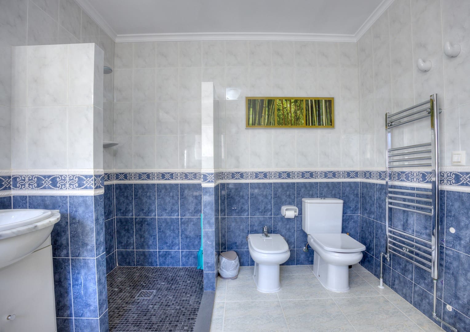 3 bedroom Villa for sale in Moraira with pool - € 1,100,000 (Ref: 8947595)