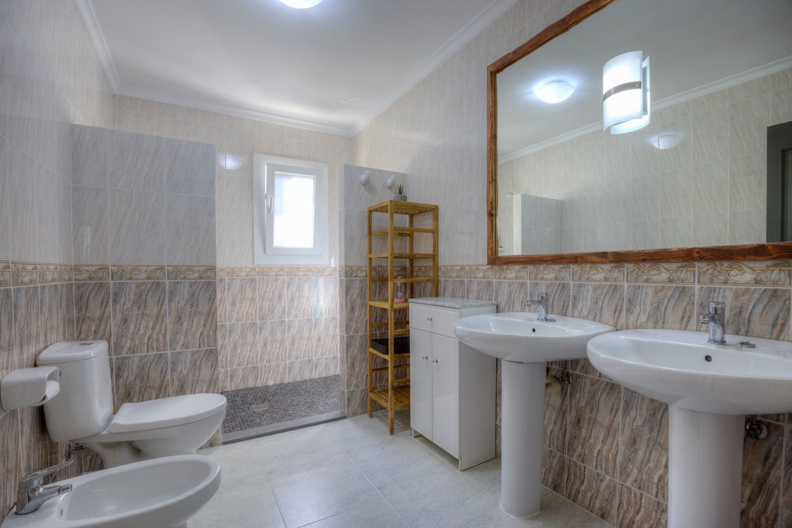 3 bedroom Villa for sale in Moraira with pool - € 1,100,000 (Ref: 8947595)