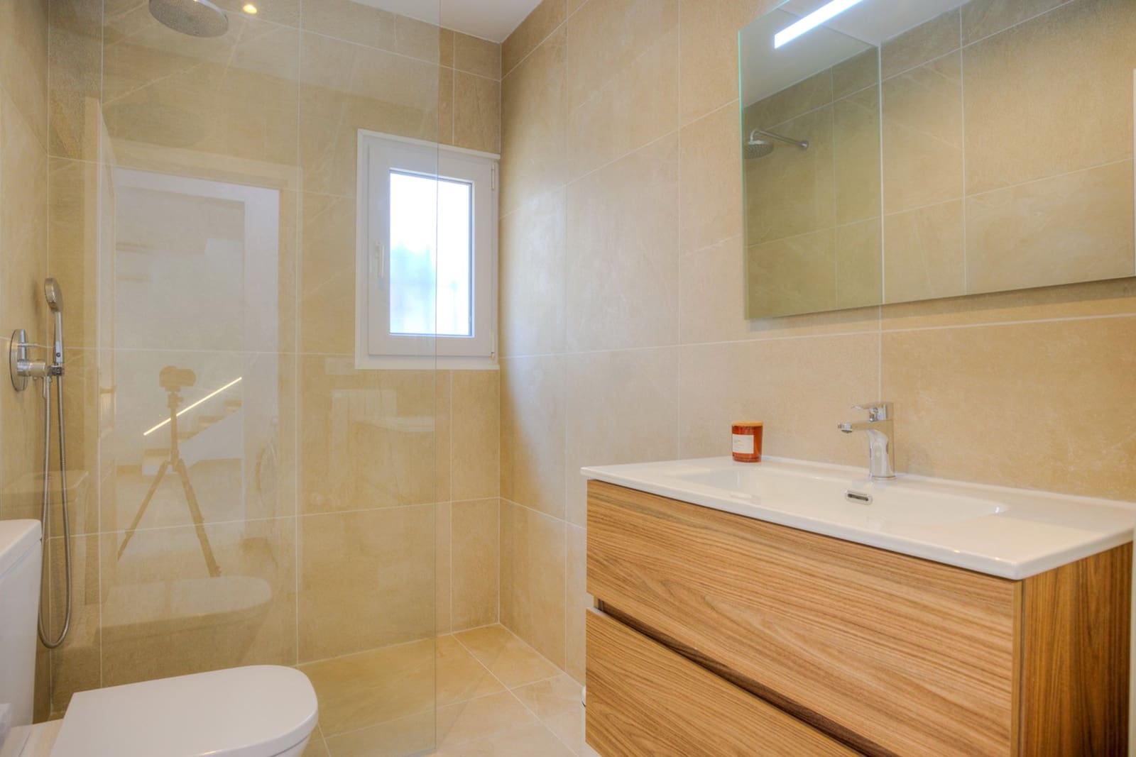 4 bedroom Villa for sale in Moraira with pool - € 560,000 (Ref: 8979912)