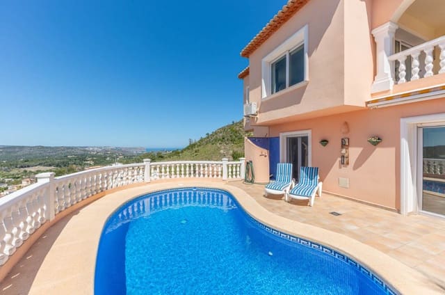 4 Zimmer Villa zu verkaufen in Benitachell / Benitatxell mit Pool Garage - 499.000 € (Ref: 8986507)