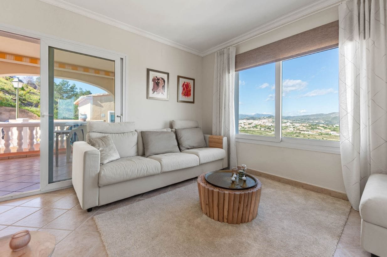 4 Zimmer Villa zu verkaufen in Benitachell / Benitatxell mit Pool Garage - 499.000 € (Ref: 8986507)