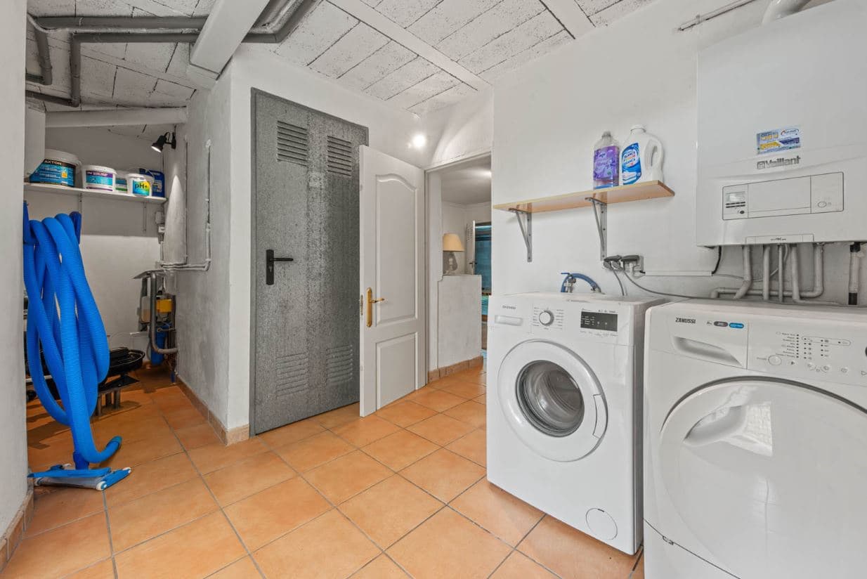 4 Zimmer Villa zu verkaufen in Benitachell / Benitatxell mit Pool Garage - 499.000 € (Ref: 8986507)