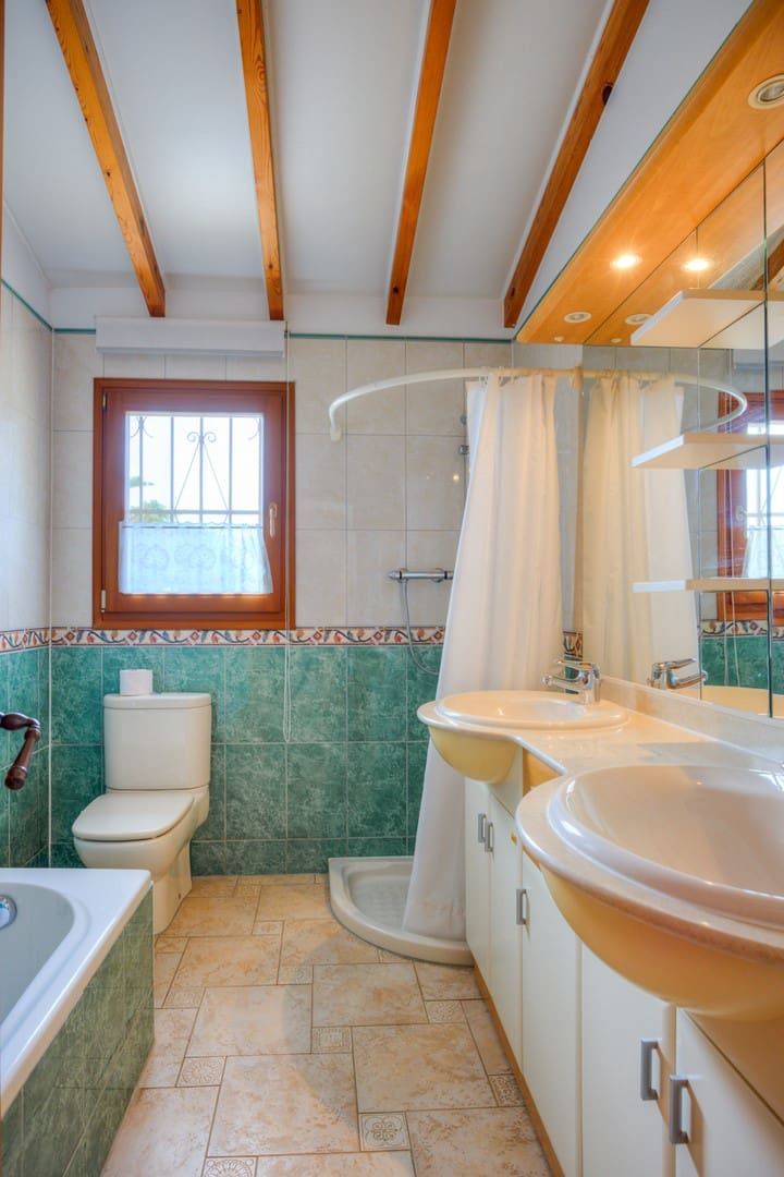 5 Zimmer Villa zu verkaufen in Moraira mit Pool - 745.000 € (Ref: 9109760)