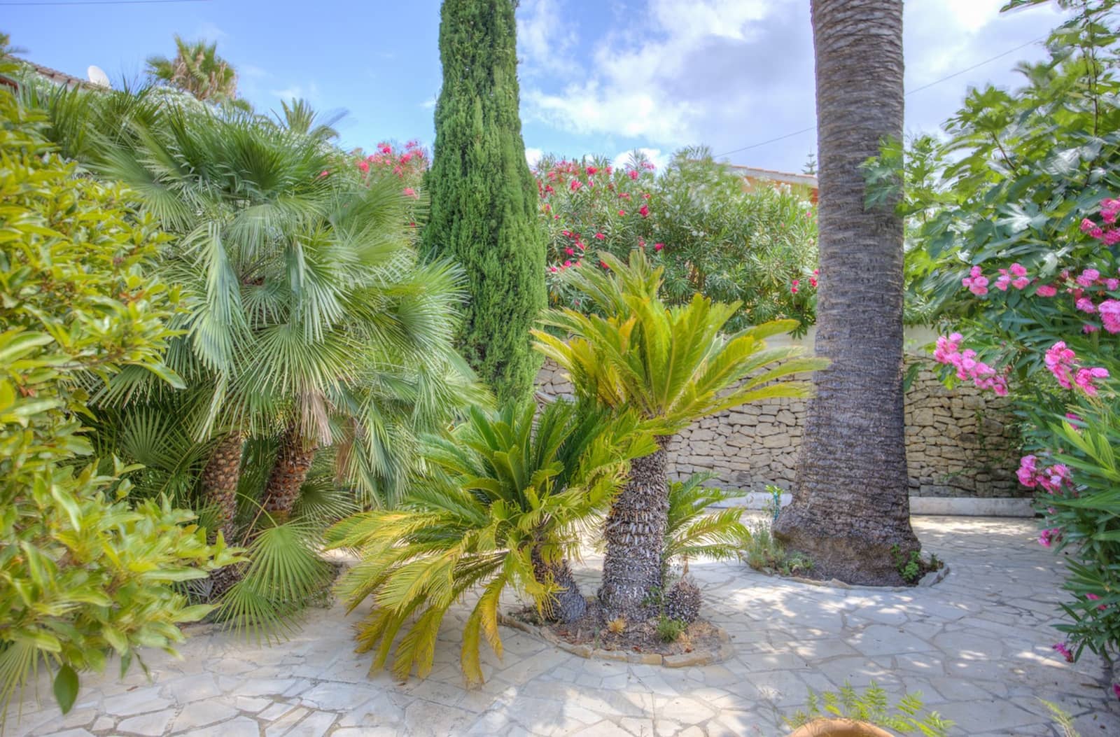 5 Zimmer Villa zu verkaufen in Moraira mit Pool - 745.000 € (Ref: 9109760)