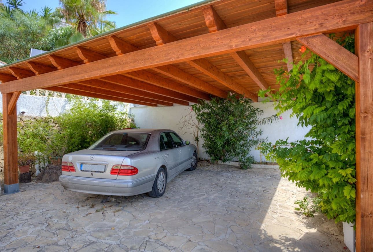 Chalet de 5 habitaciones en Moraira en venta con piscina - 745.000 € (Ref: 9109760)