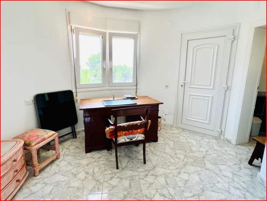 Chalet de 3 habitaciones en Moraira en venta con piscina - 650.000 € (Ref: 9207420)