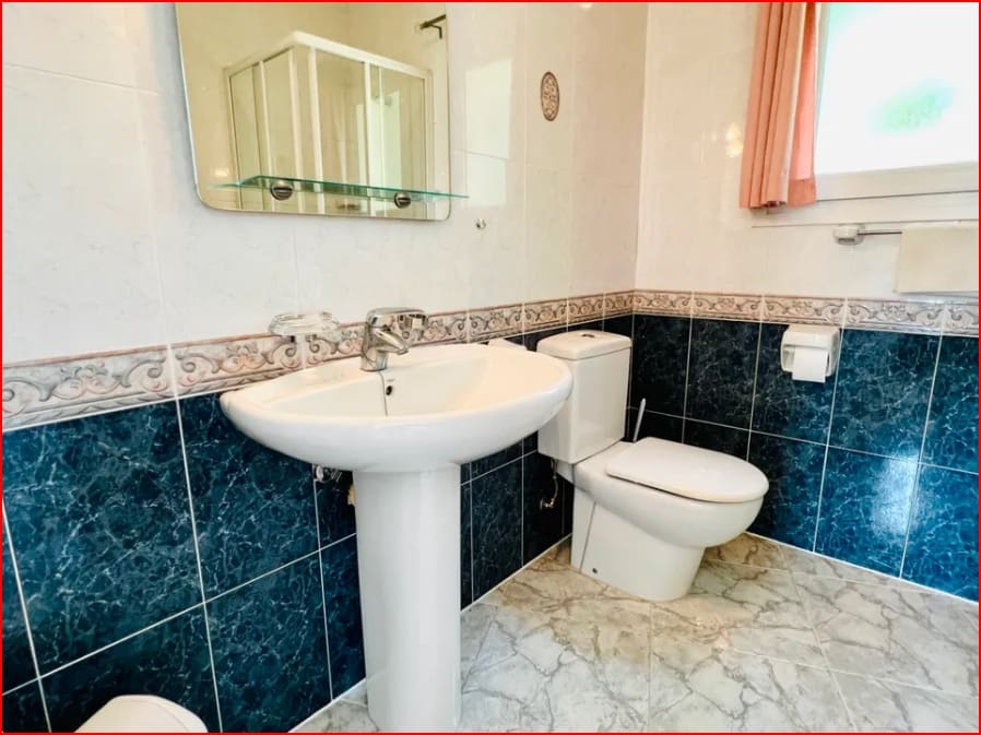 Chalet de 3 habitaciones en Moraira en venta con piscina - 650.000 € (Ref: 9207420)