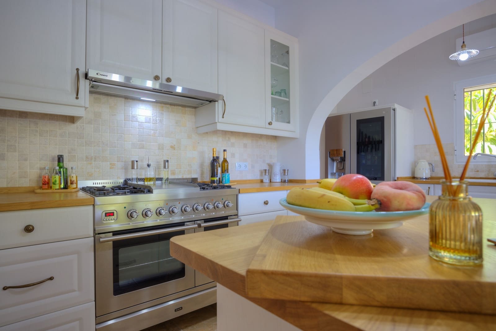 4 soverom Villa til salgs i Moraira med svømmebasseng - € 795 000 (Ref: 9235779)