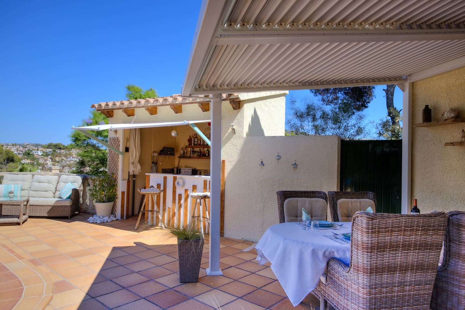 4 soverom Villa til salgs i Moraira med svømmebasseng - € 795 000 (Ref: 9235779)