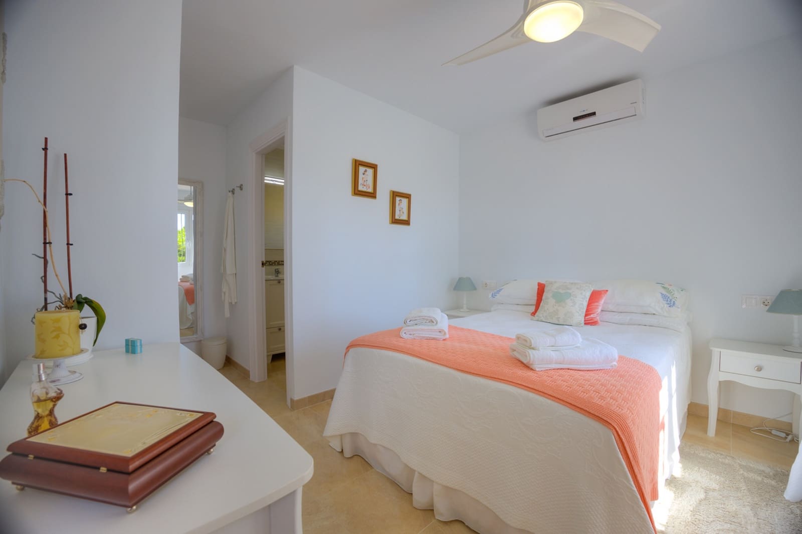 4 soverom Villa til salgs i Moraira med svømmebasseng - € 795 000 (Ref: 9235779)