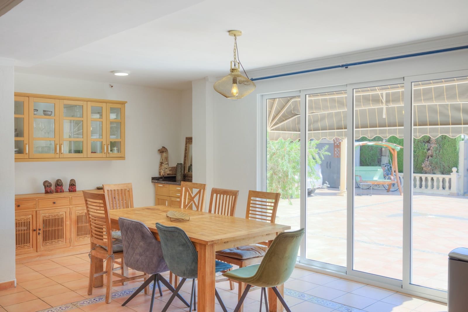 5 quarto Moradia para venda em Calpe / Calp com piscina garagem - 745 000 € (Ref: 9245781)