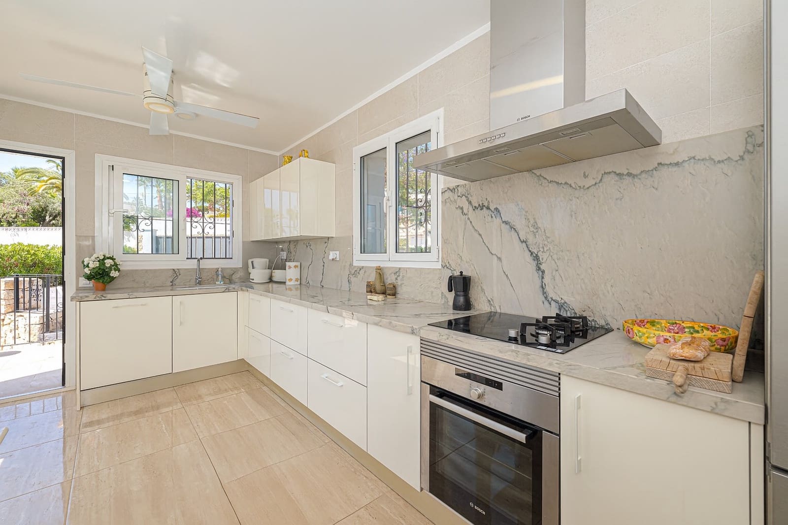 6 chambre Villa/Maison à vendre à Moraira - 699 500 € (Ref: 9296355)