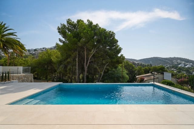 4 soveværelse Villa til salg i Moraira, Teulada-Moraira med swimmingpool - € 1.495.000 (Ref: 9307044)