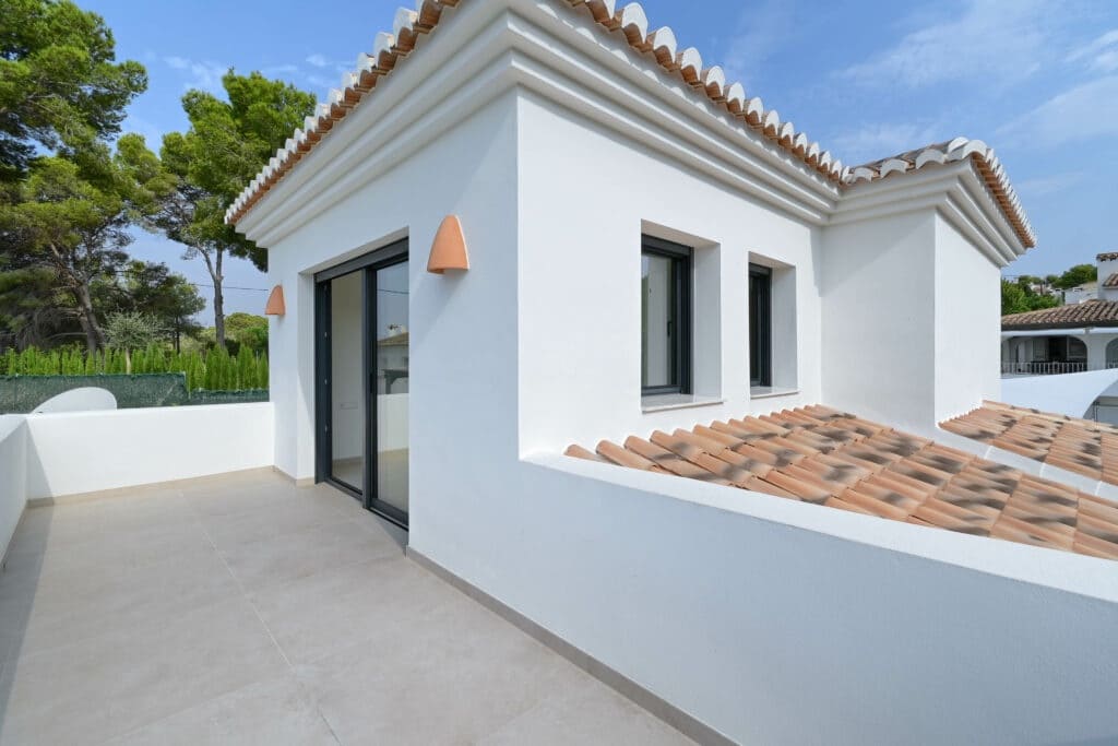 4 soveværelse Villa til salg i Moraira med swimmingpool - € 1.495.000 (Ref: 9307044)