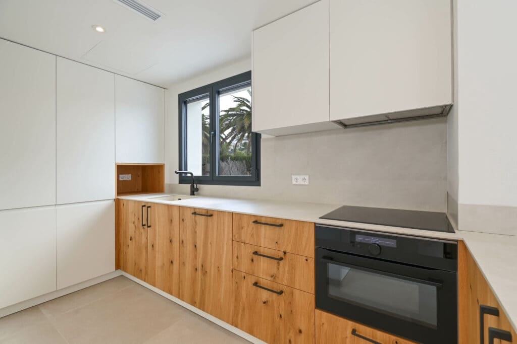 4 soveværelse Villa til salg i Moraira med swimmingpool - € 1.495.000 (Ref: 9307044)