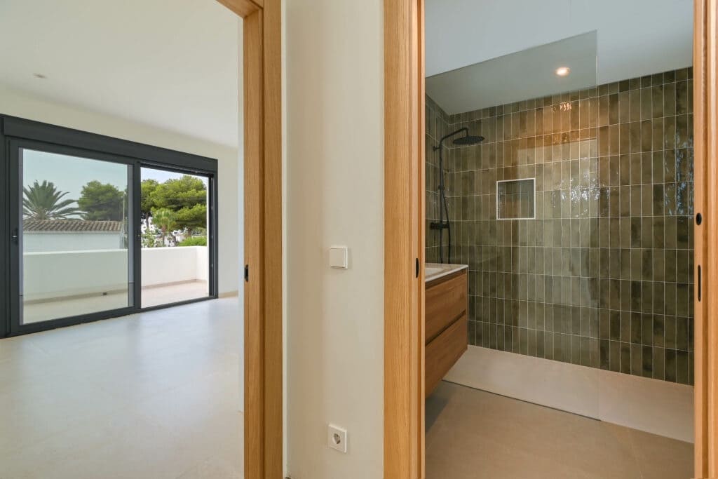 4 soveværelse Villa til salg i Moraira med swimmingpool - € 1.495.000 (Ref: 9307044)