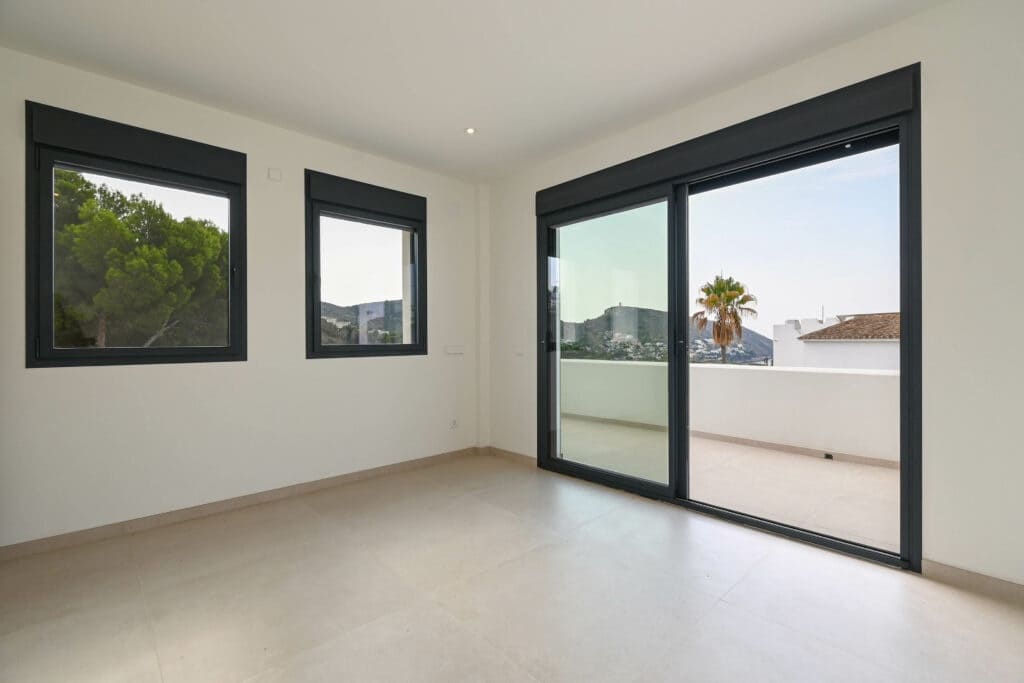 4 soveværelse Villa til salg i Moraira med swimmingpool - € 1.495.000 (Ref: 9307044)