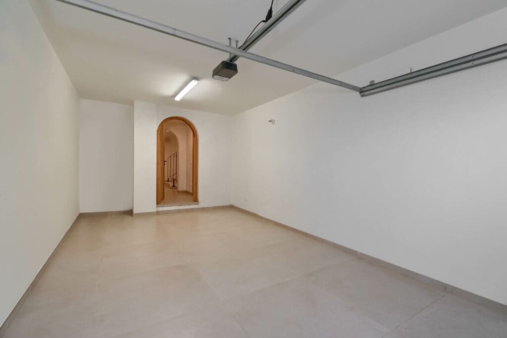 4 soveværelse Villa til salg i Moraira med swimmingpool - € 1.495.000 (Ref: 9307044)