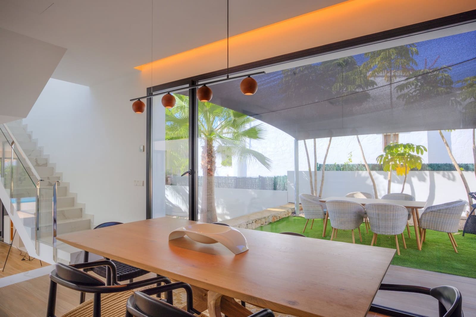 3 slaapkamer Villa te koop in Moraira met zwembad - € 1.175.000 (Ref: 9342223)