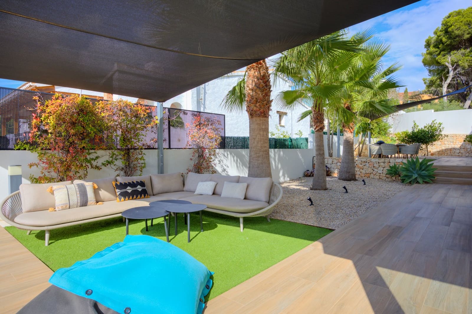 3 slaapkamer Villa te koop in Moraira met zwembad - € 1.175.000 (Ref: 9342223)