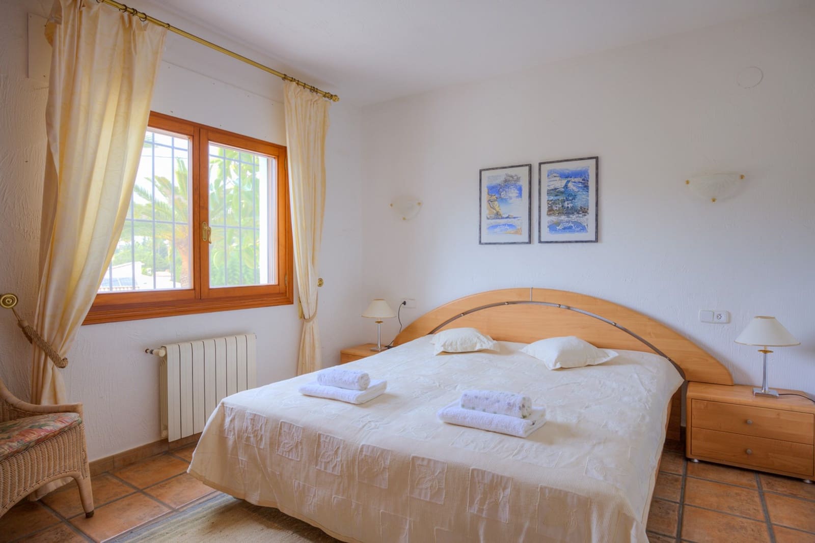 4 bedroom Villa for sale in Moraira with pool garage - € 1,145,000 (Ref: 9360562)