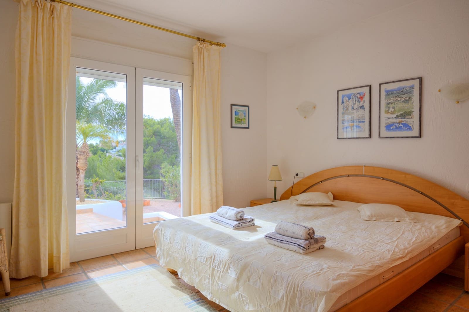 4 bedroom Villa for sale in Moraira with pool garage - € 1,145,000 (Ref: 9360562)