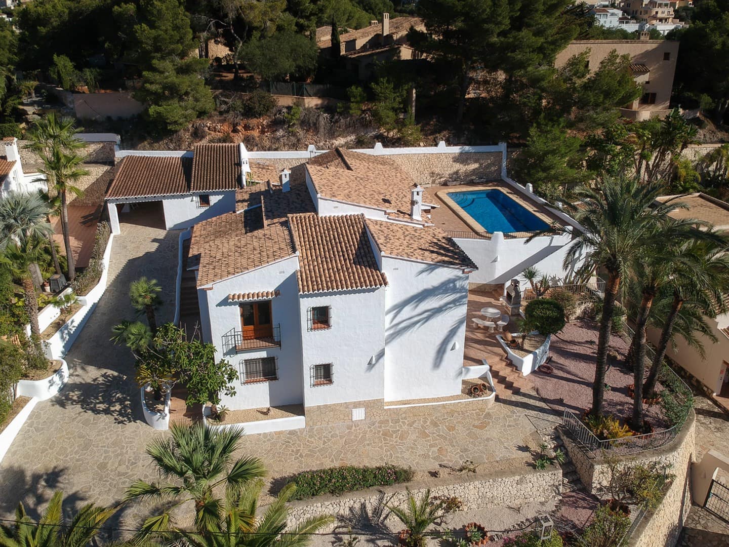 4 bedroom Villa for sale in Moraira with pool garage - € 1,145,000 (Ref: 9360562)