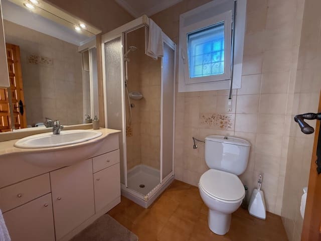 4 slaapkamer Villa te koop in Montemar met zwembad garage - € 785.000 (Ref: 9383289)