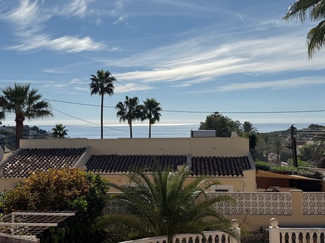 4 slaapkamer Villa te koop in Montemar met zwembad garage - € 785.000 (Ref: 9383289)