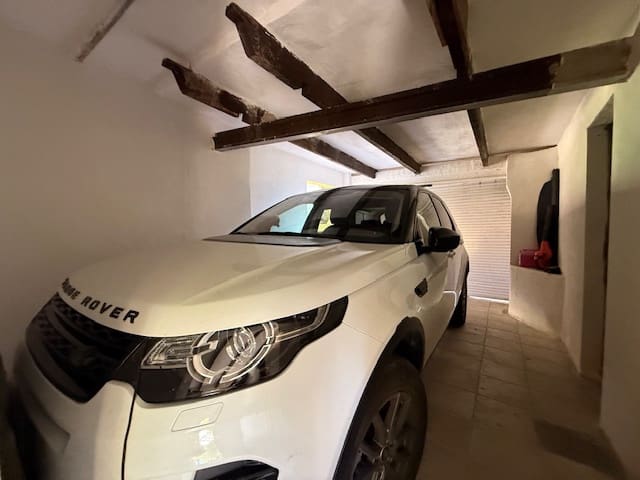 4 bedroom Villa for sale in Montemar with pool garage - € 695,000 (Ref: 9383609)