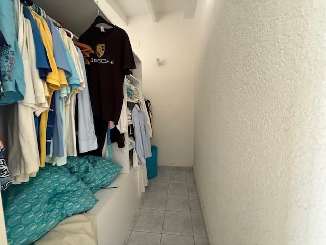 4 bedroom Villa for sale in Montemar with pool garage - € 695,000 (Ref: 9383609)