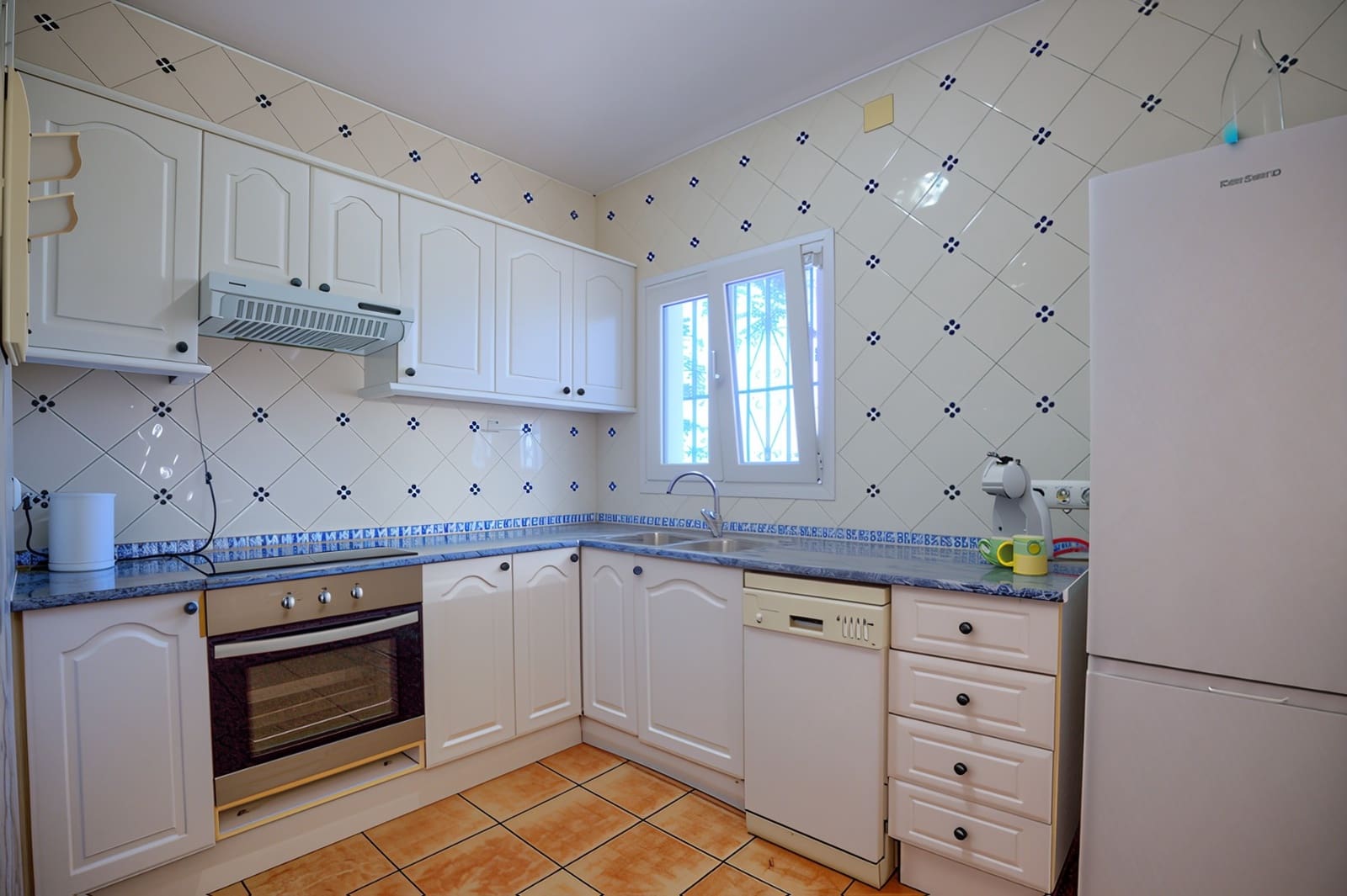 4 sypialnia Willa na sprzedaż w Moraira z basenem garażem - 599 500 € (Ref: 9401809)