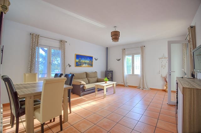 4 sypialnia Willa na sprzedaż w Moraira, Teulada-Moraira z basenem garażem - 599 500 € (Ref: 9401809)