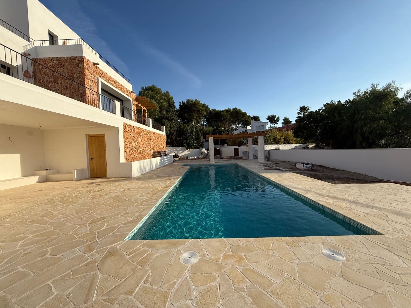 4 bedroom Villa for sale in Moraira with pool garage - € 2,275,000 (Ref: 9468963)