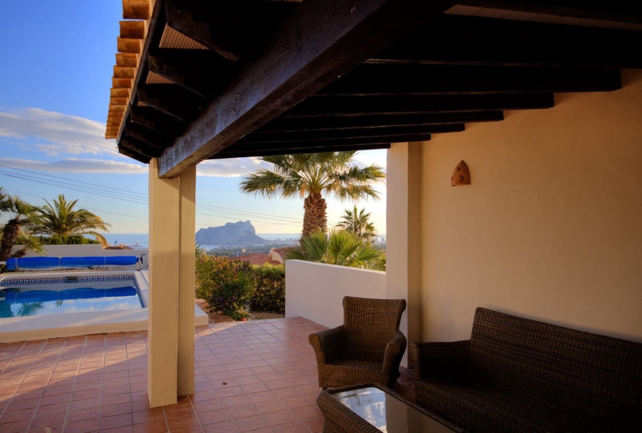 5 Zimmer Villa zu verkaufen in Montemar mit Pool - 799.000 € (Ref: 9485383)