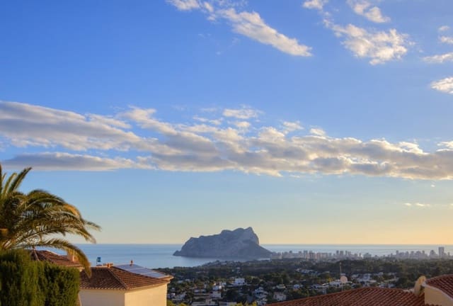 5 bedroom Villa for sale in Montemar, Benissa with pool - € 799,000 (Ref: 9485383)