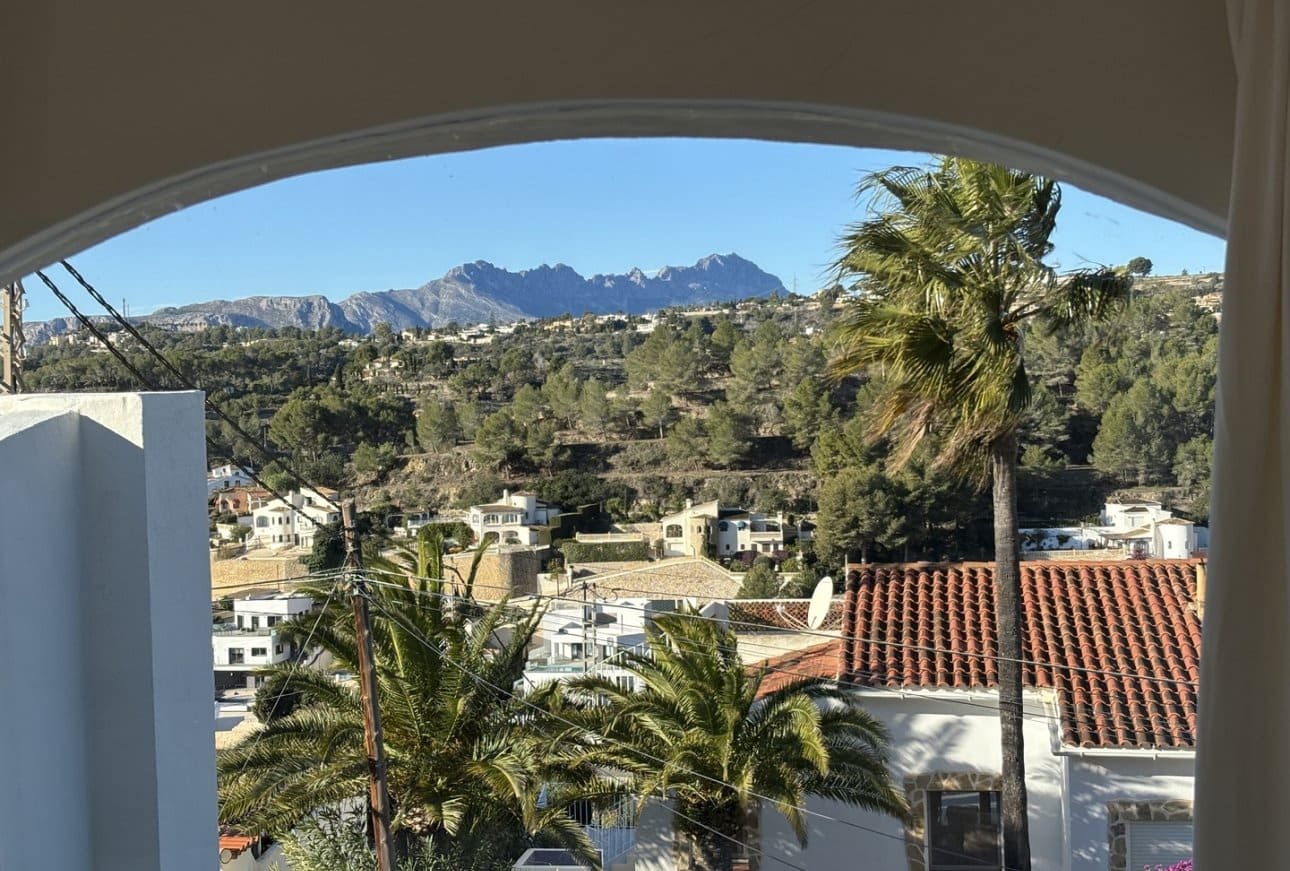 5 Zimmer Villa zu verkaufen in Montemar mit Pool - 799.000 € (Ref: 9485383)