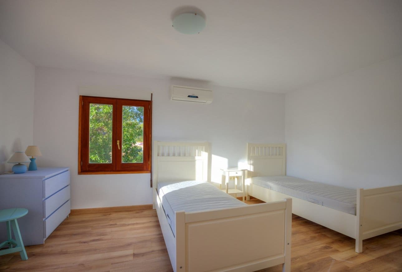 5 Zimmer Villa zu verkaufen in Montemar mit Pool - 799.000 € (Ref: 9485383)