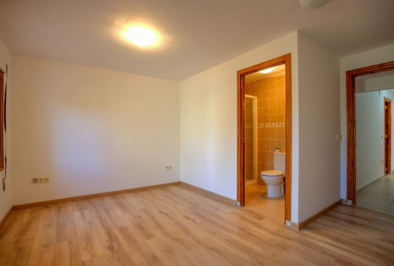 5 Zimmer Villa zu verkaufen in Montemar mit Pool - 799.000 € (Ref: 9485383)