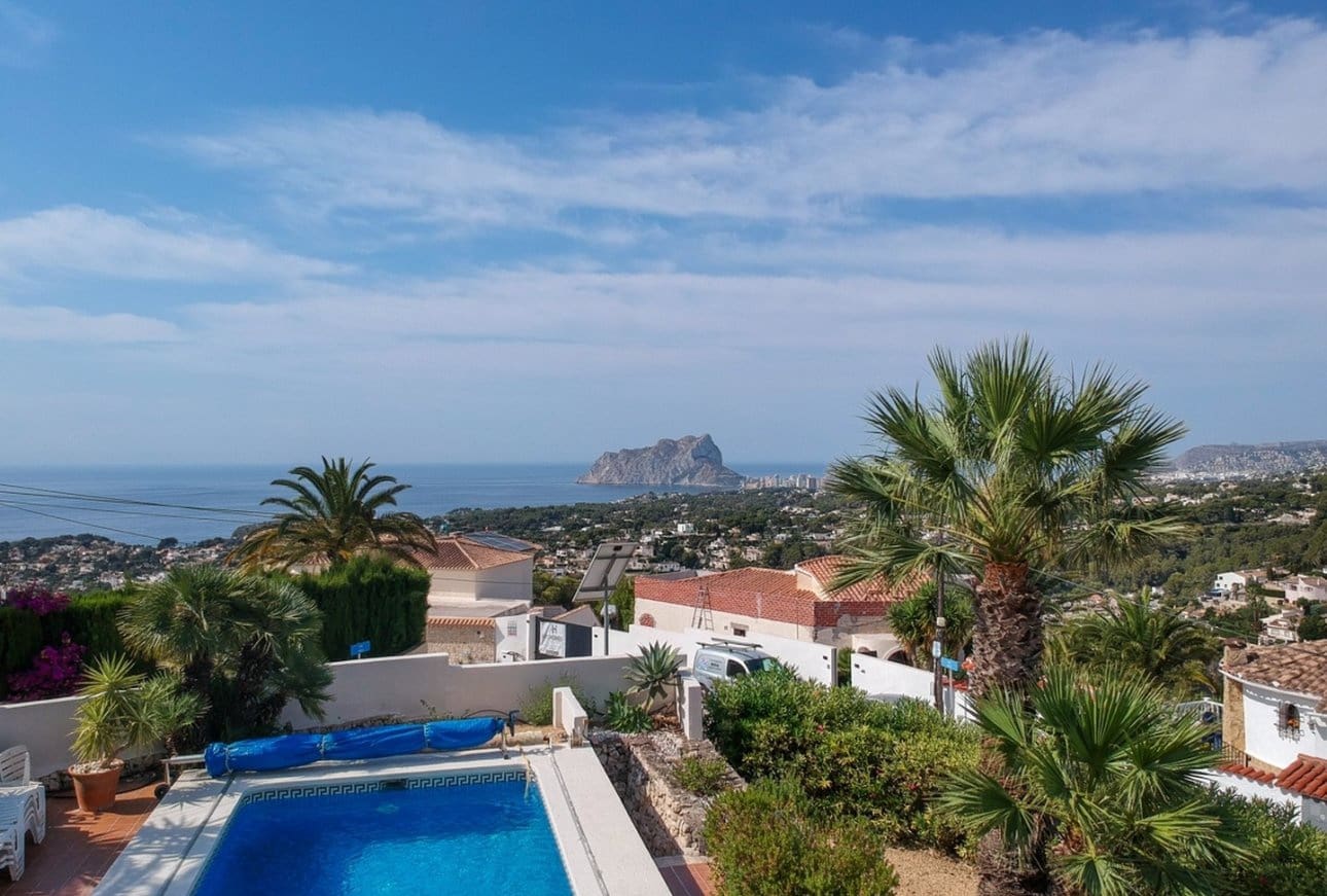 5 Zimmer Villa zu verkaufen in Montemar mit Pool - 799.000 € (Ref: 9485383)