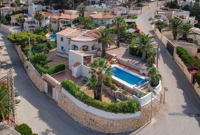5 Zimmer Villa zu verkaufen in Montemar, Benissa mit Pool - 799.000 € (Ref: 9485383)
