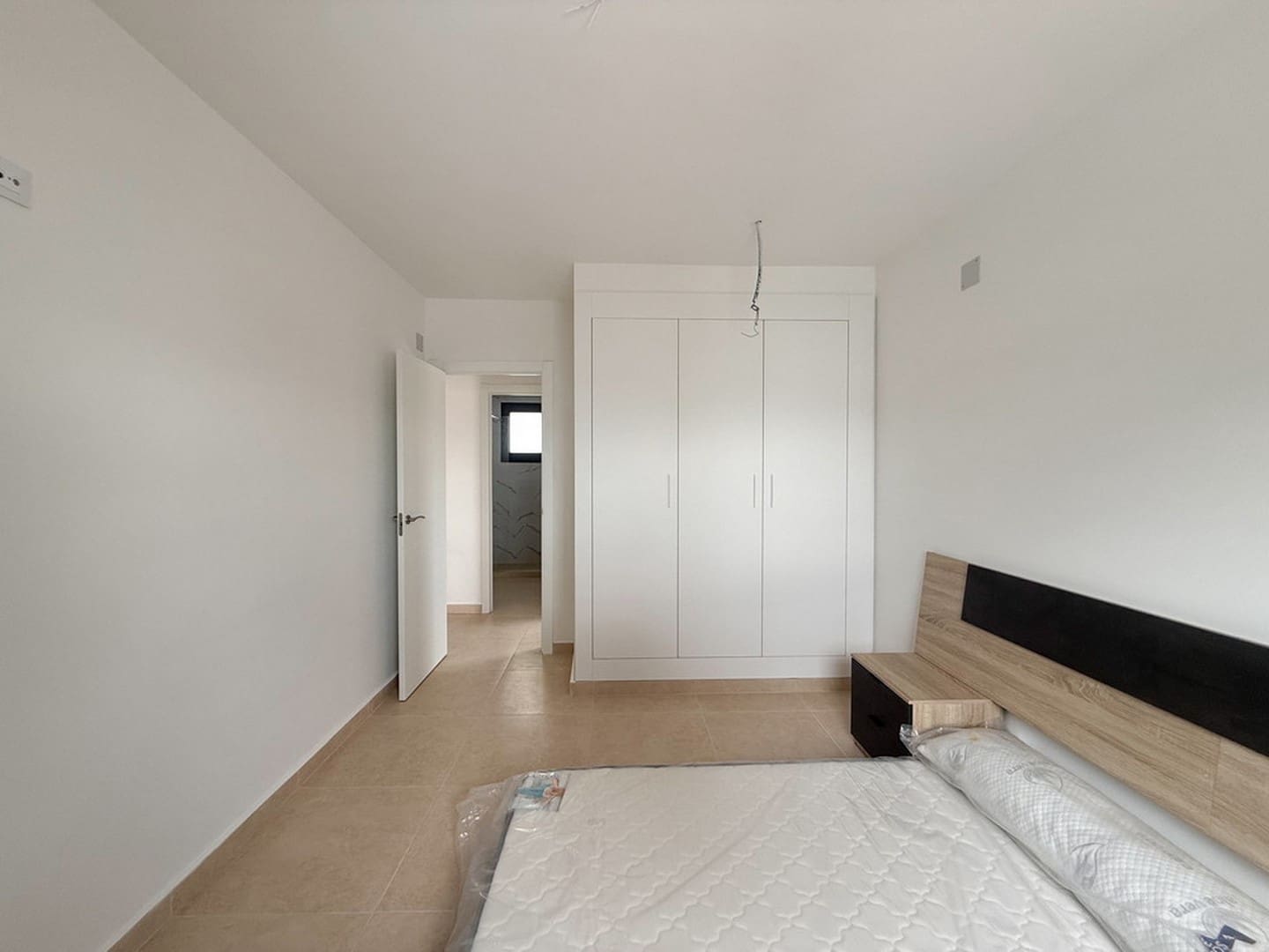 2 bedroom Villa for sale in Oliva - € 265,000 (Ref: 9603534)