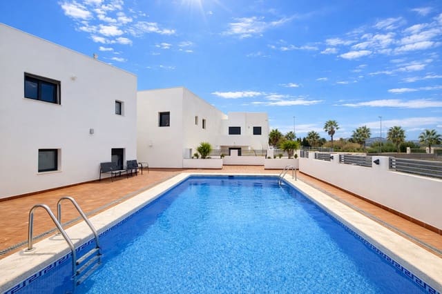 2 quarto Moradia para venda em Oliva - 265 000 € (Ref: 9603534)