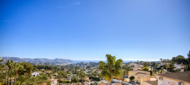 2 soveværelse Bungalow til salg i Moraira, Teulada-Moraira med swimmingpool - € 325.000 (Ref: 9635241)