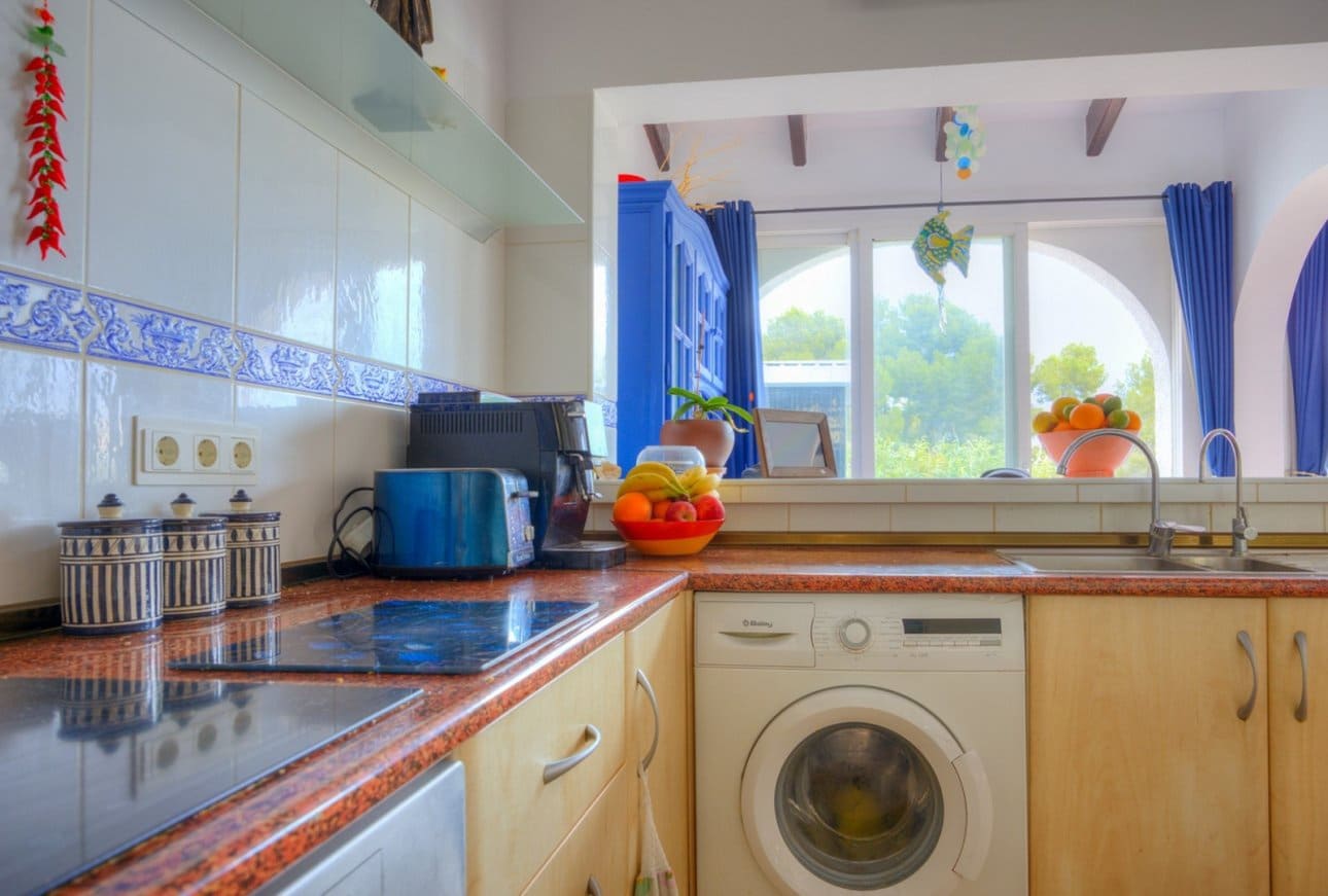 3 soveværelse Bungalow til salg i Moraira med swimmingpool - € 349.000 (Ref: 9642830)