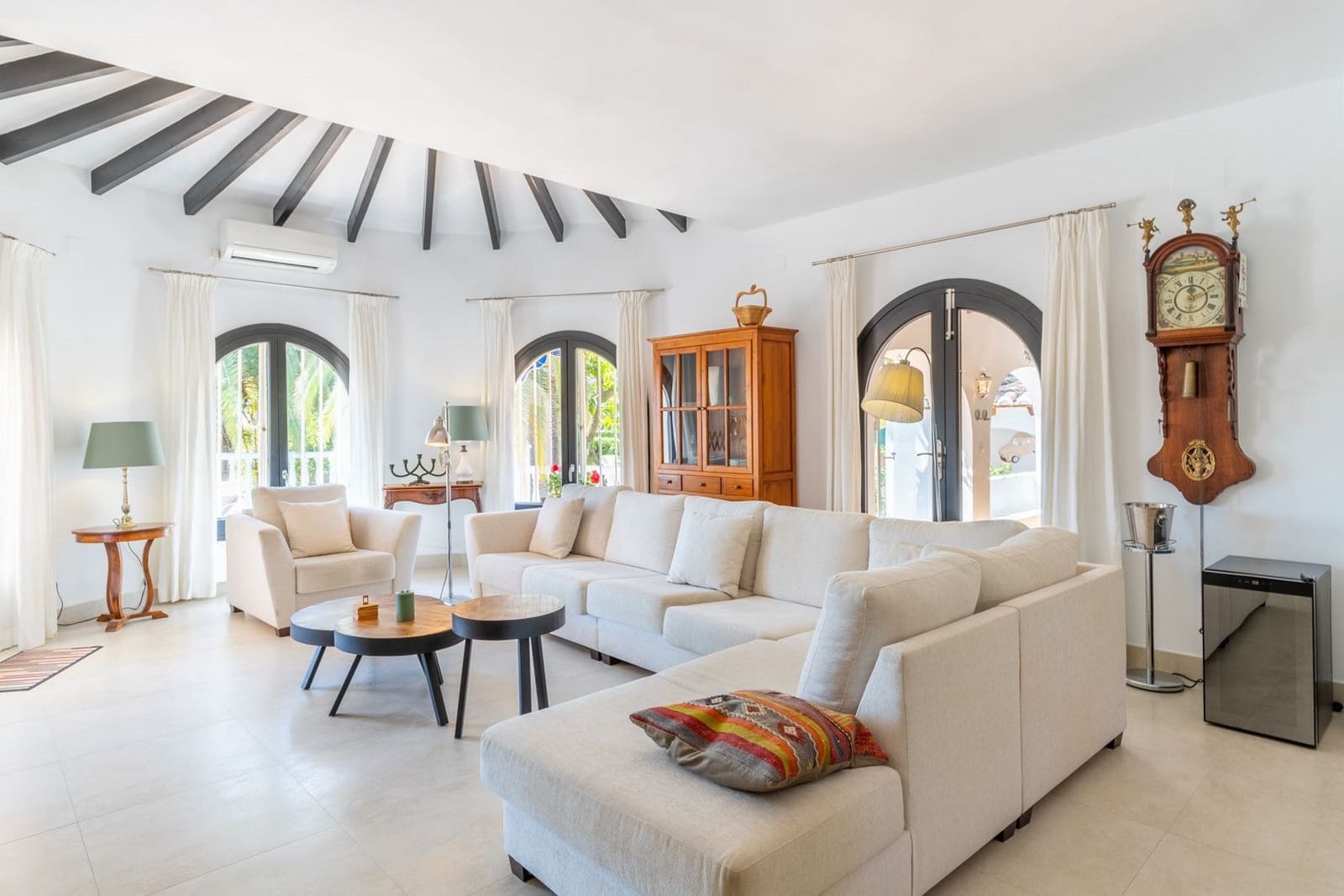 3 bedroom Villa for sale in Benissa with pool - € 795,000 (Ref: 9653061)