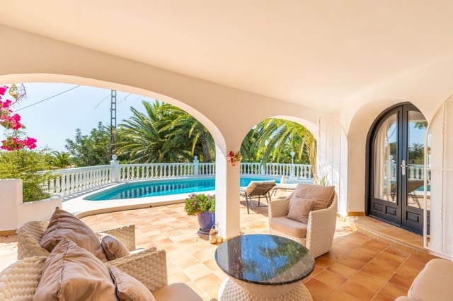 3 slaapkamer Villa te koop in Benissa met zwembad - € 795.000 (Ref: 9653061)