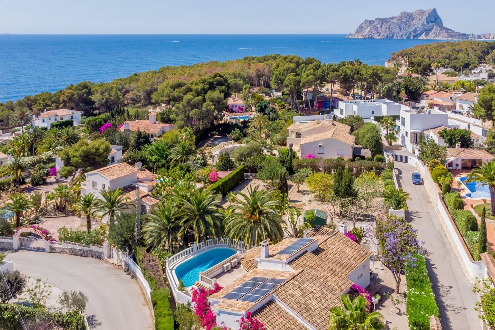 3 bedroom Villa for sale in Benissa with pool - € 795,000 (Ref: 9653061)